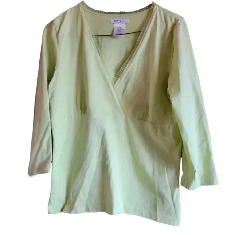 Roots 73 Woman's light green  V necked top 95% cotton sz M